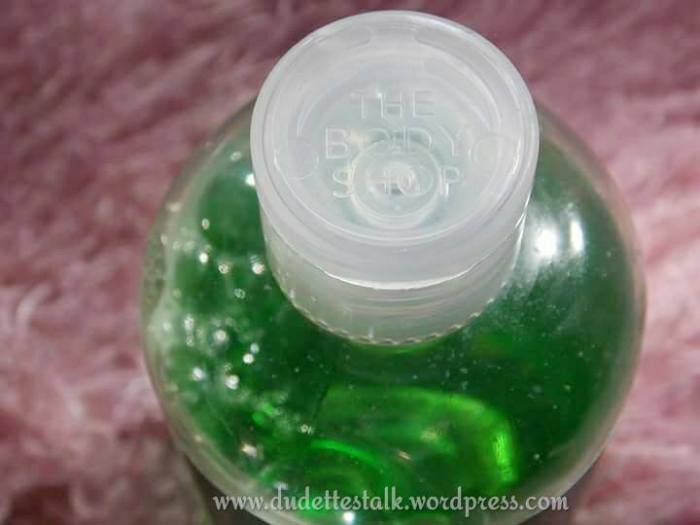 The Body Shop Tea Tree Clearing Face Wash.